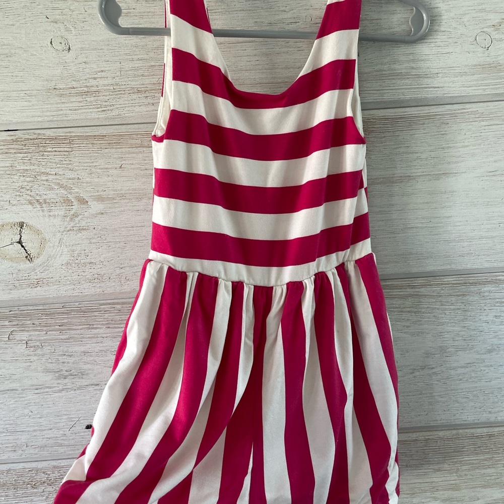 SweetHoney Pleated Sundress White and Red Scoop Neck